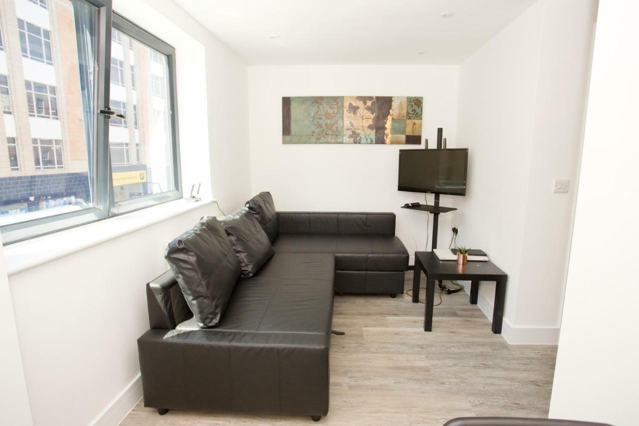 8 Compass Point Apartment Борнмът Екстериор снимка