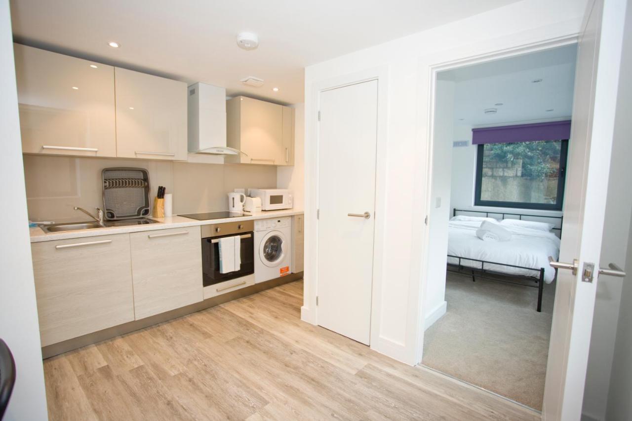 8 Compass Point Apartment Борнмът Екстериор снимка